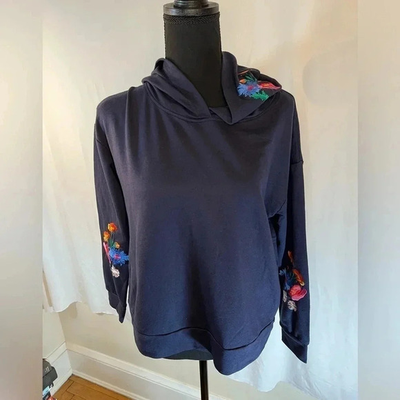 Crave Fame By Almost Famous Juniors Embroidered Hoodie Size S - Picture 9 of 13